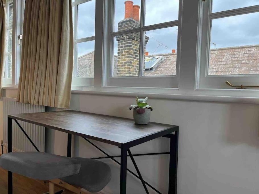 Cb53 Tower Bridge Townhouse 2 Bathrooms & Free Parking Лондон Экстерьер фото