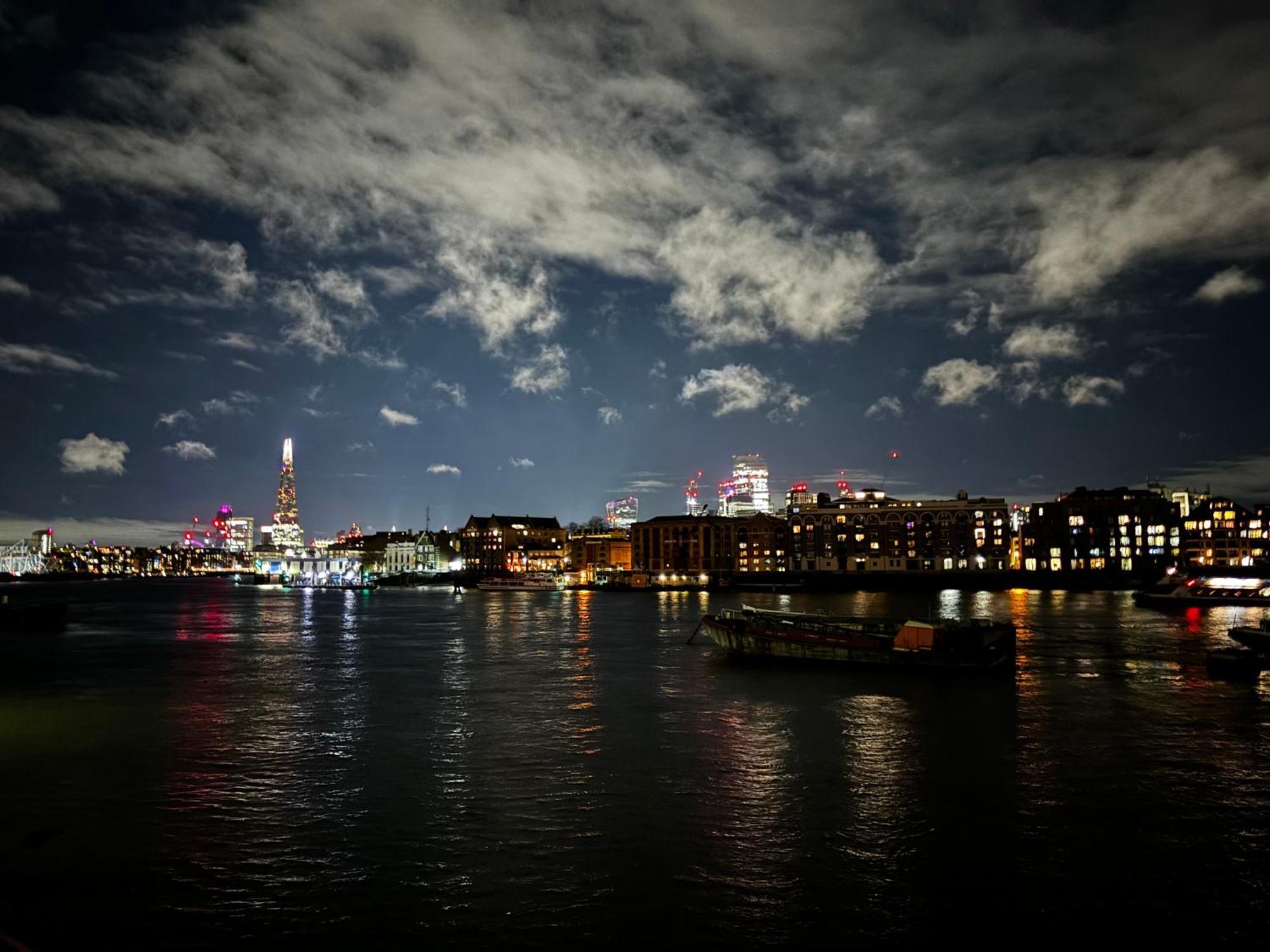 Cb53 Tower Bridge Townhouse 2 Bathrooms & Free Parking Лондон Экстерьер фото